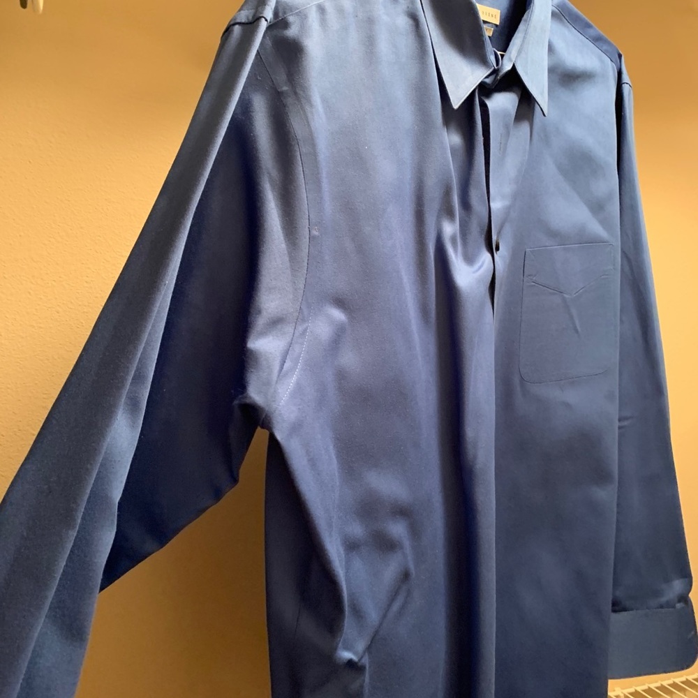 Men’s dress shirt